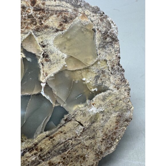 Natural Geode rock With Polished Crystal Interior 5x4.5x3" gray READ - Picture 2 of 8
